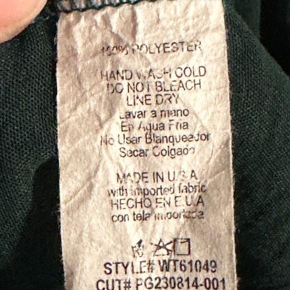 Gee Gee brand Dolman Sleeve Blouse. - Picture 7 of 7